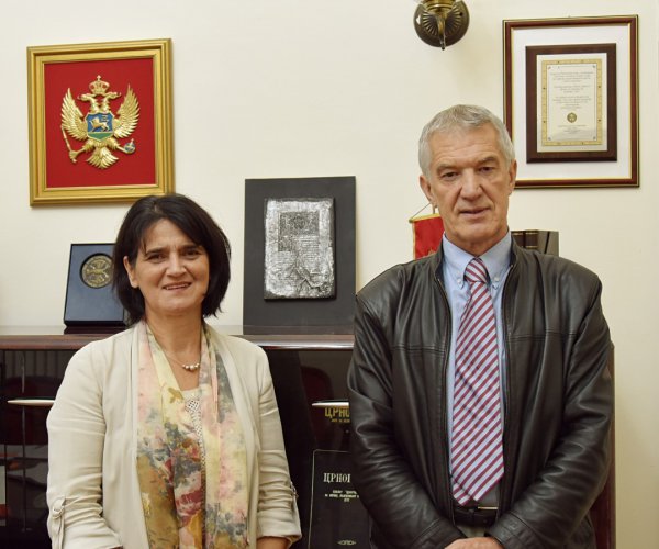  DIREKTOR NACIONALNE I UNIVERZITETSKE BIBLIOTEKA BIH U POSJETI NBCG “ĐURĐE CRNOJEVIĆ”