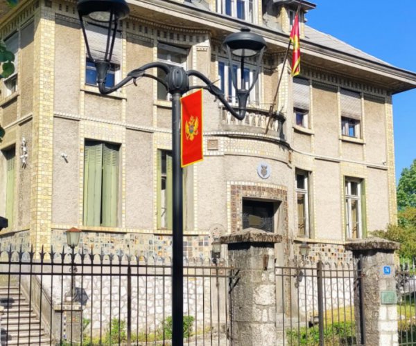 LOMPAR: OBAVEZA SVIH NAS JE DA NACIONALNU BIBLIOTEKU TRETIRAMO KAO JEDNU OD NAJZNAČAJNIJIH DRŽAVNIH INSTITUCIJA KULTURE