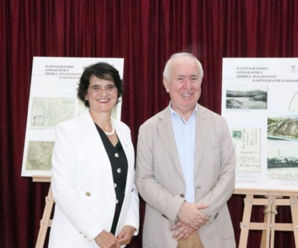 IZLOŽBA STARIH KNJIGA, KARATA I RAZGLEDNICA O ALBANIJI