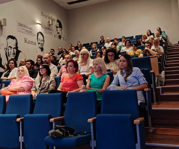 PREVENTIVNA ZAŠTITA BIBLIOTEČKE I ARHIVSKE GRAĐE  U FOKUSU STRUČNOG SERMINARA U PODGORICI