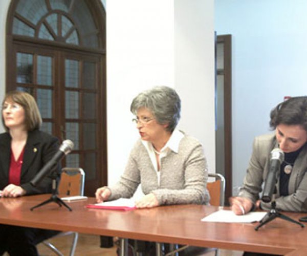 Strategija razvoja informacijske i medijske pismenosti kroz mrežu biblioteka