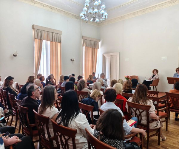 ODRŽANA SKUPŠTINA UDRUŽENJA BIBLIOTEKARA CRNE GORE: DODIJELJENE NAGRADE I IZABRANO NOVO RUKOVODSTVO
